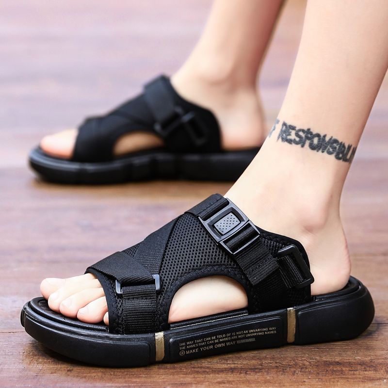 mens beach sandals 2022