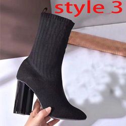 style 3 Black