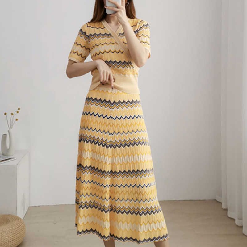 yellow striped two piece set