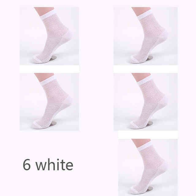أبيض
