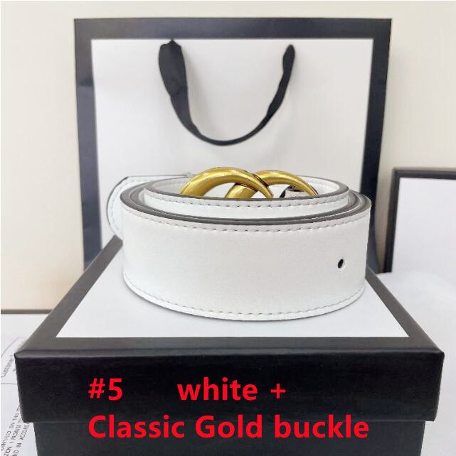 # 5 White + Buckle en or classique