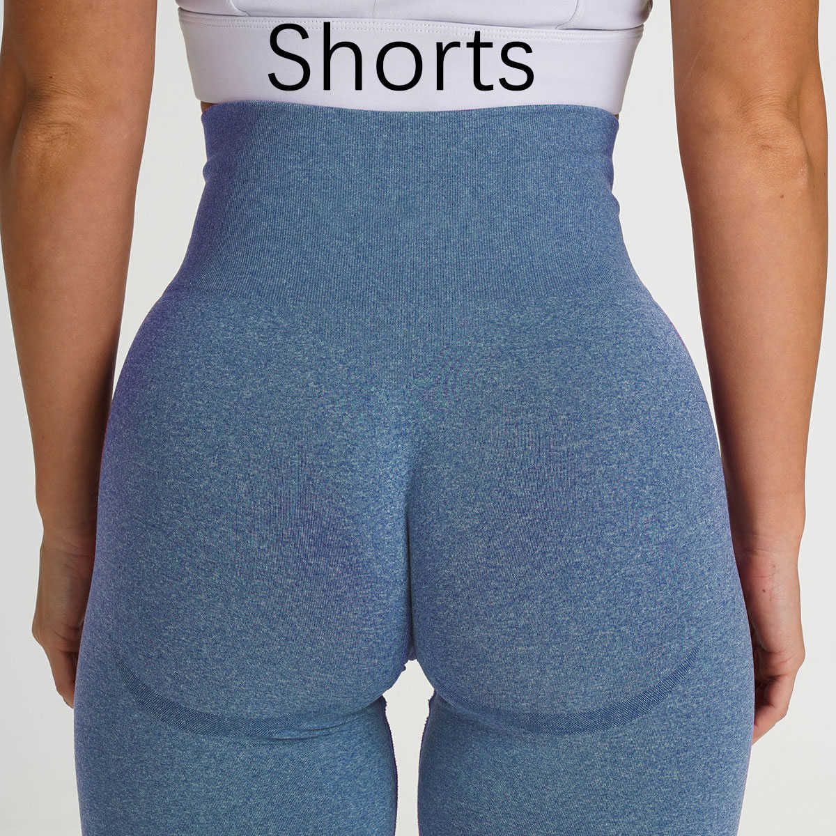 Short bleu