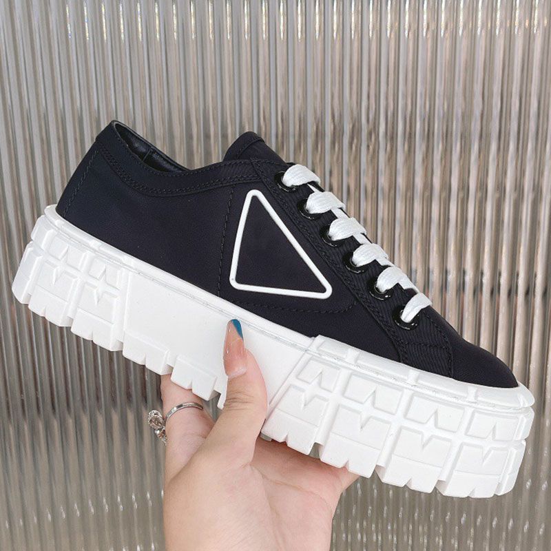 Instantarts Kawaii Cartoon Medische Verpleegkundige Pictogrammen Ontwerp  Schoenen Vrouwen Casual Schoenen Verpleging Flats Schoen Dames Ademend  Sneaker|Women's Flats| - AliExpress