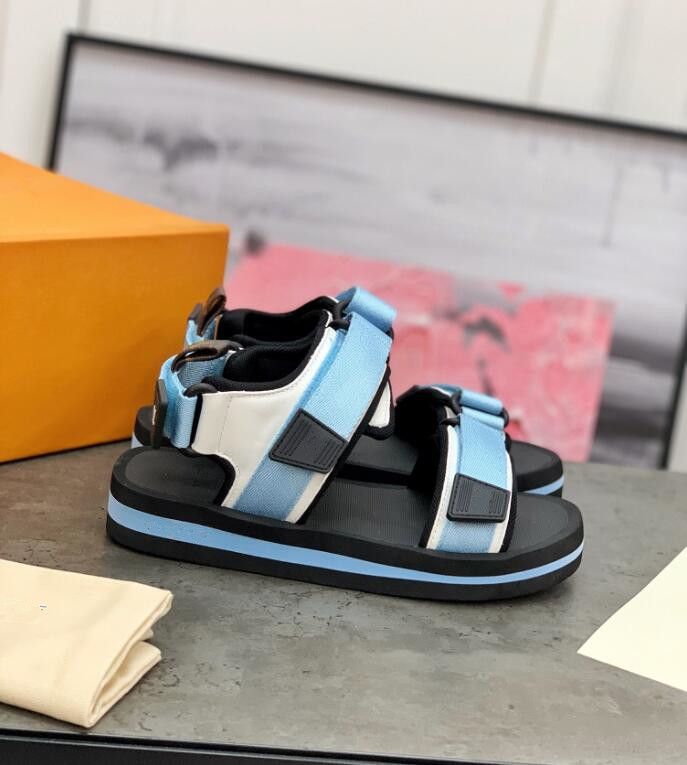 2022 zomer vrouwen merk sandalen baby meisjes casual schoenen strand sandalen  meisjes merk zwart mode sport