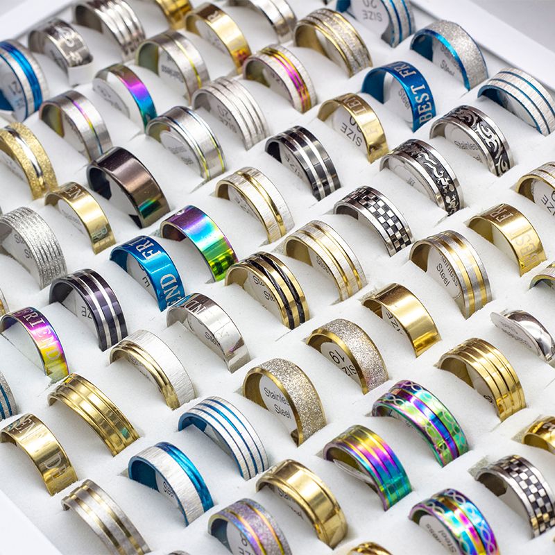 Venta al por mayor 100 Top MIX LOTE MEN MUJER MODA Moda Anillos de acero