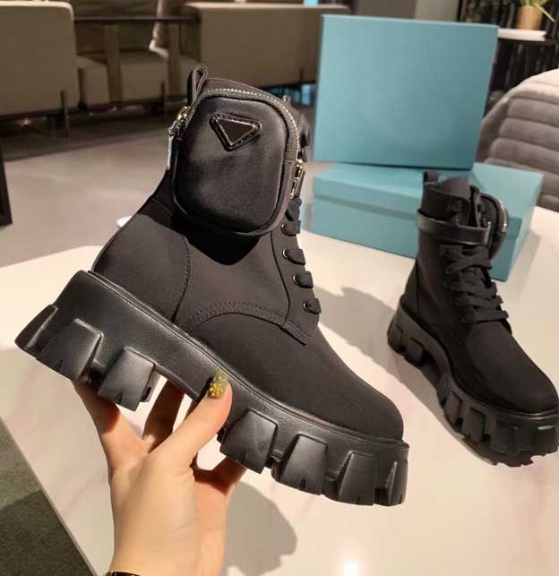 Botas | Botas gruesas de caña alta con etiqueta lateral Black | boohoo Mujer  – Logiciel Export