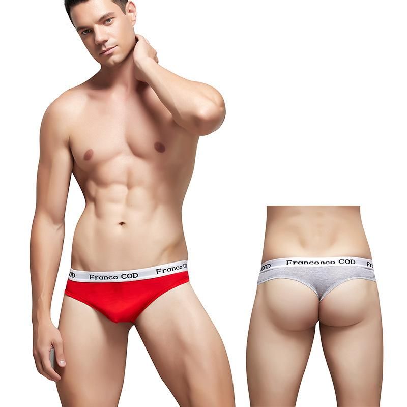 gay en ropa interior