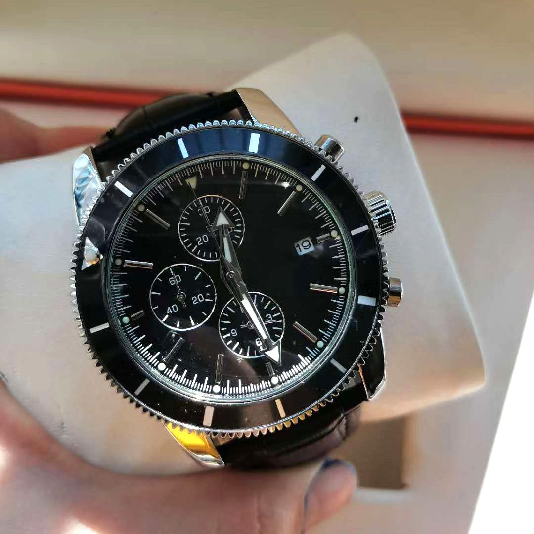 black bezel black dial leather