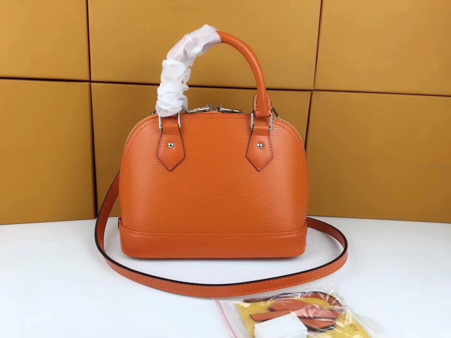 cuir orange