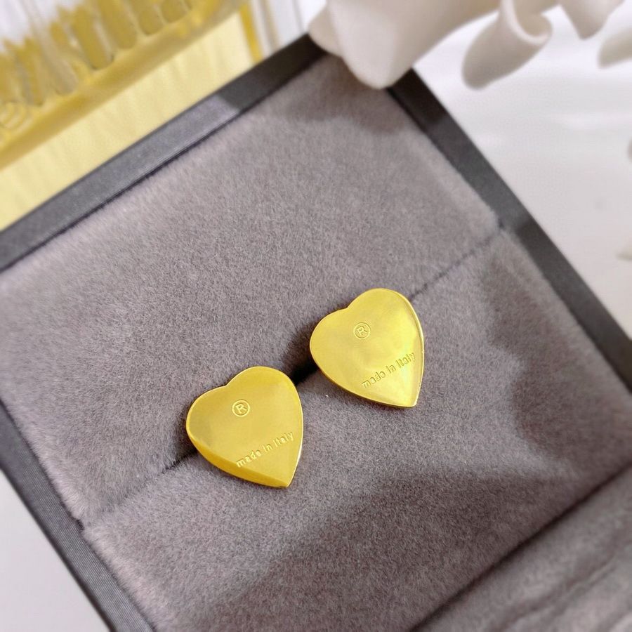 Yellow Gold/earrings(no Original Box)