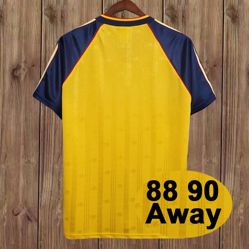 FG2605 1988 1990 Away Away