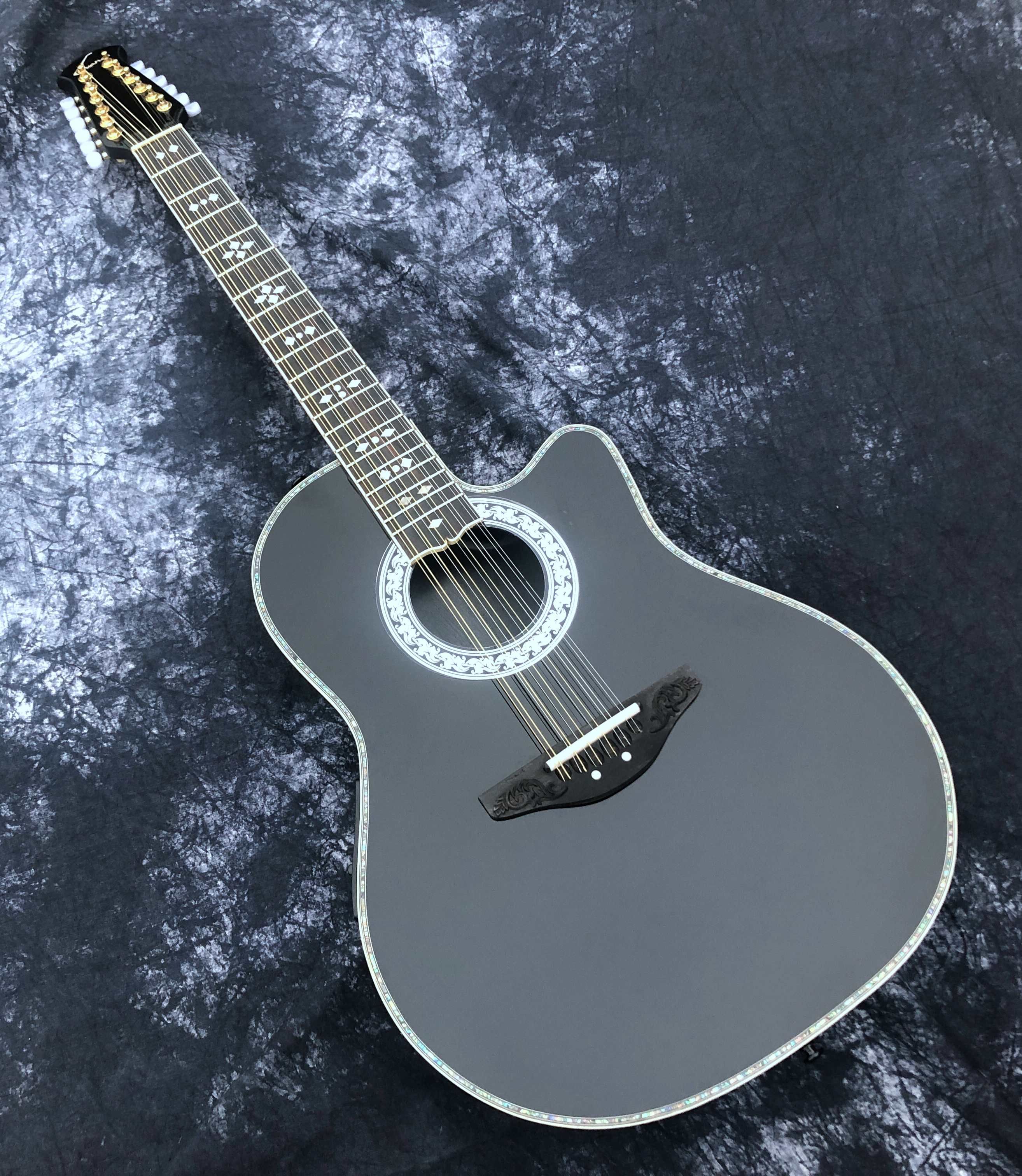 Compra Ovación Hecha A Mano 12 Cuerdas Cuerpo Hueco Black Guitarra  Eléctrica Cuerpo De Fibra De Carbono, Diapasón De Ébano, Encuadernación De  Abulones, F 5T PRESTOR DE PRESTORIO EQ, Vinage White Sintonizadores
