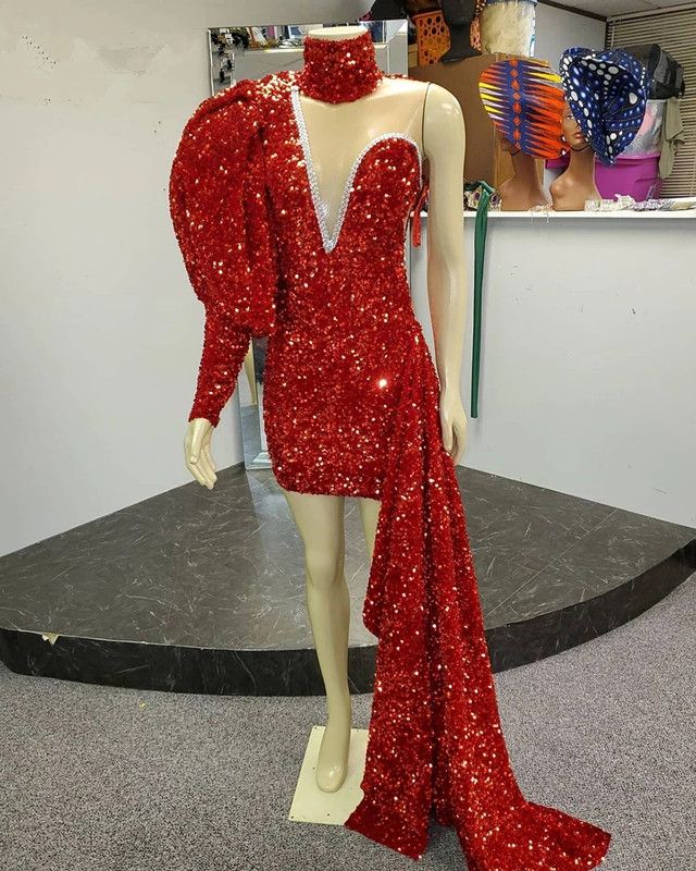 Sola manga larga con cuello alto Partido con cuentas vestidos de fiesta rojo brillante lentejuelas corto Sola manga larga con cuello alto Partido con cuentas vestidos de fiesta rojo brillante lentejuelas corto