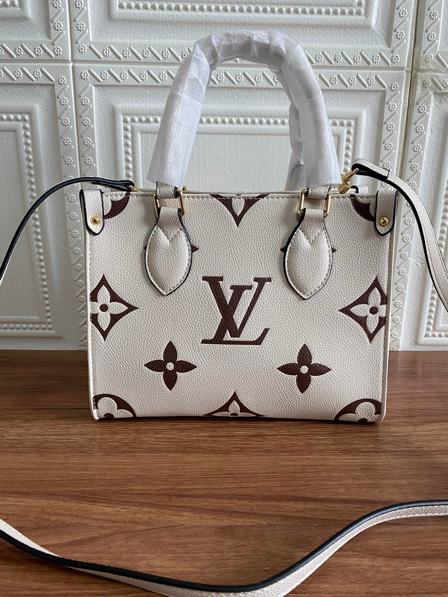 neverfull size chart