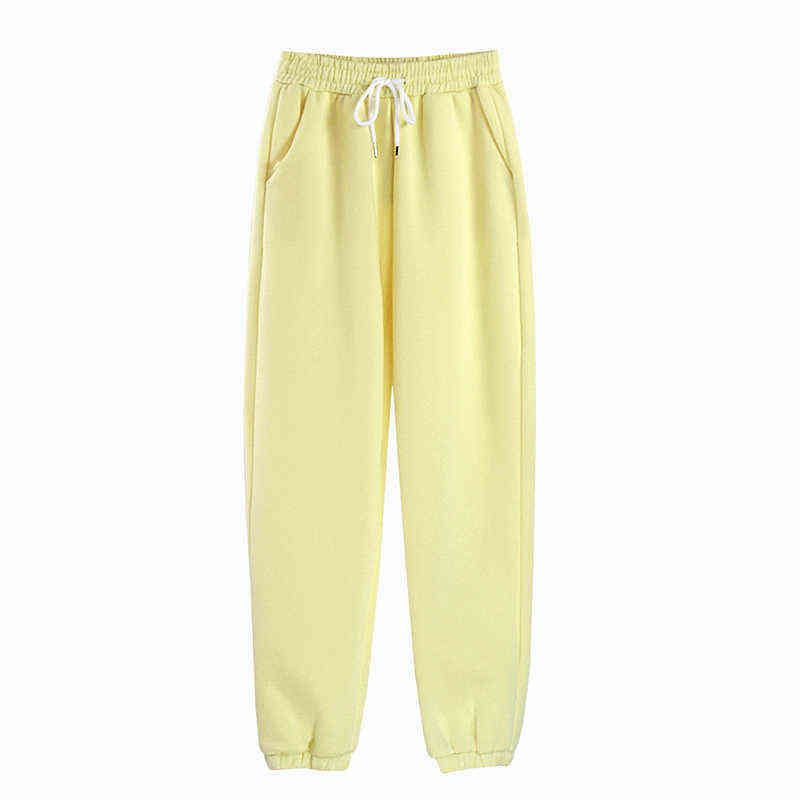 pants-yellow