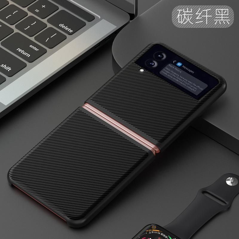 Z Flip3 Black Carbon Fiber