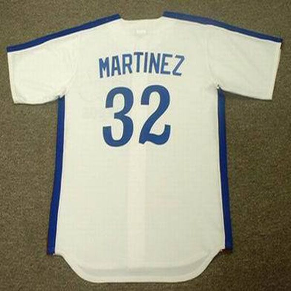 32 Dennis Martinez 1989 White