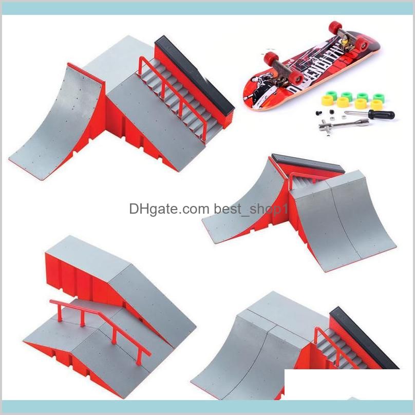 Mini Skateboard Toy, Skate Park For Techdeck Fingerboard Ramps