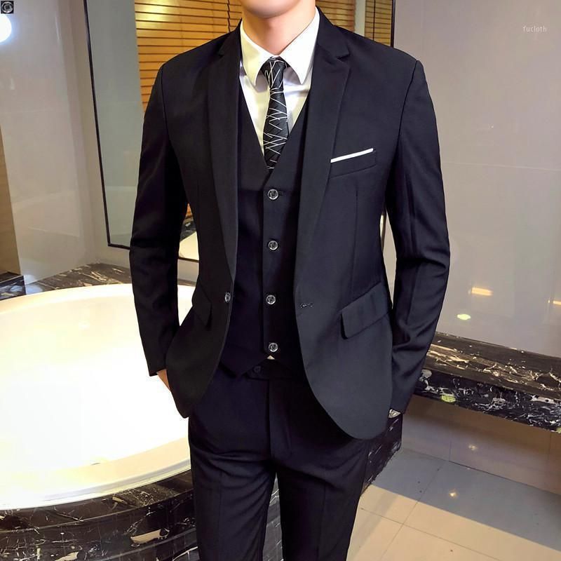 Compra Desgaste De Negocios Individual De Pecho Para Hombres Smoking Traje 3  Piezas De Ropa De Boda Formales Ocasionales Para Los Hombres Trajes De Tres  Chaleco B611 Barato | Entrega Rápida Y