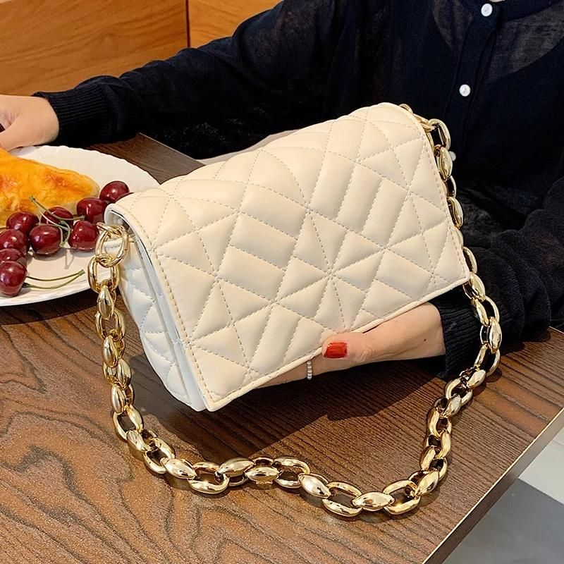 Bolsos Hombro para las mujeres 2021 Cadena Casca acolchada Bolsos de mano