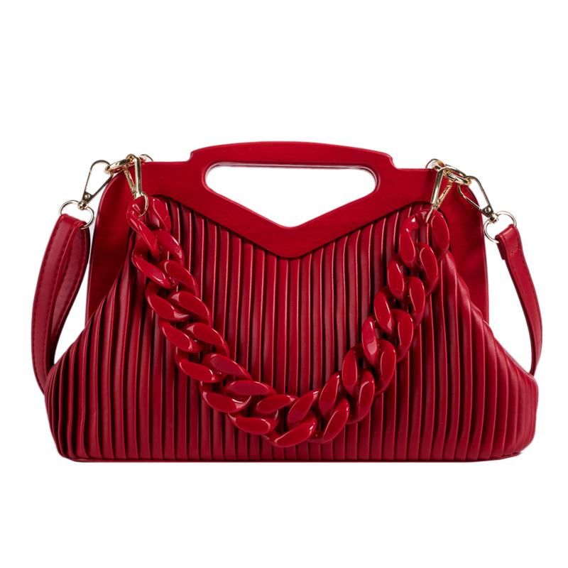 Röd handväska