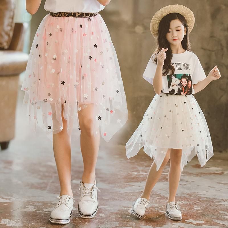 Faldas de moda para niñas | Padres e Hijos