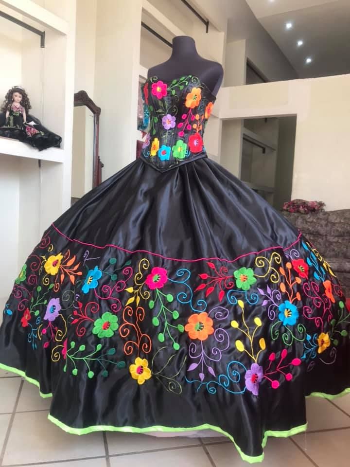 Sexy Black Colorful Flower Embroidery Charro Quinceanera Dresses 2022  Sweetheart Satin Lace up Back Mexicano Vestido De 15 XV Sweet 16 Prom  Eveening Dress