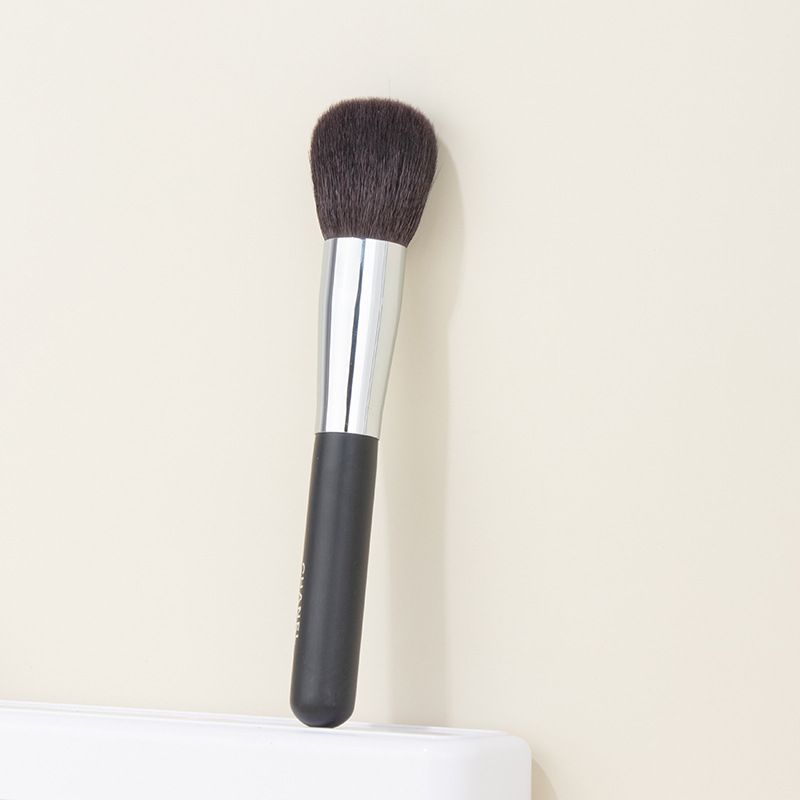 Les Pinceaux De Powder Brush 1