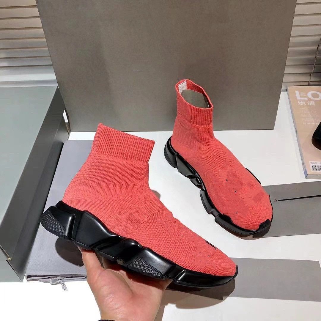 Compra 2021 Botas De Calcetín Zapatos Grey Shosas Casuales Hombre Mujeres Calcetines  Botas Con Caja SRTECH Punto Carrera Corredor Zapatillas De Deporte Altura  Aumentar 0704 Barato | Entrega Rápida Y Calidad | Es.Dhgate
