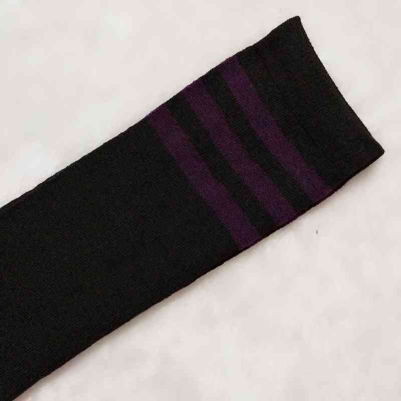 Zwarte + paarse streep