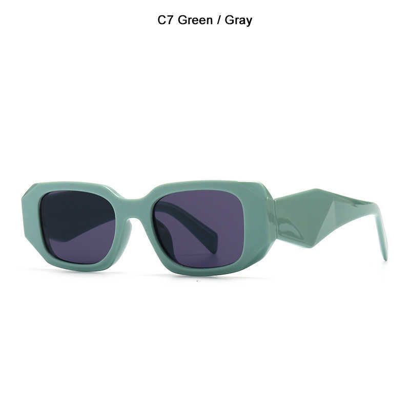 C7 Green Grey