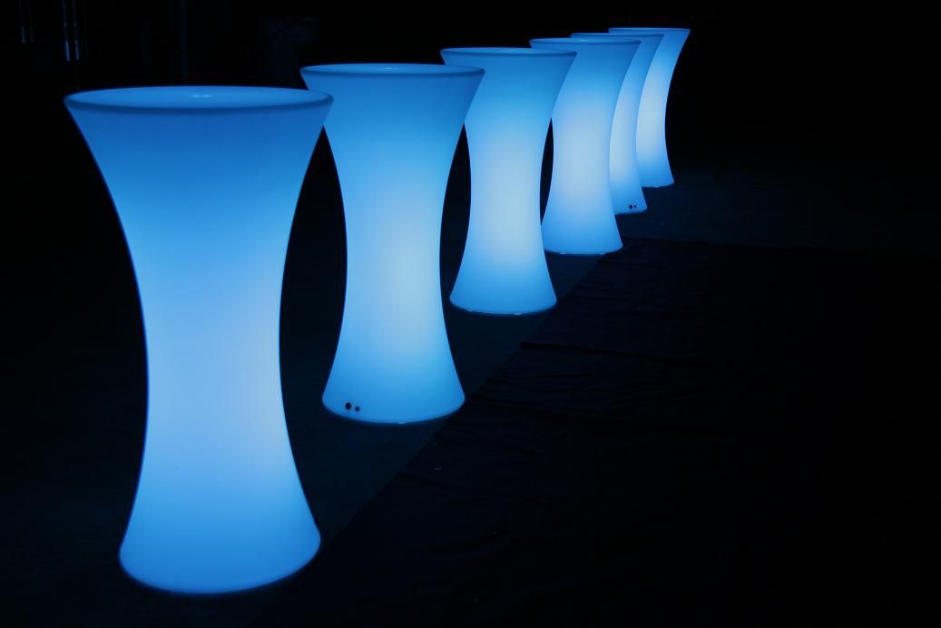 illuminated cocktail tables