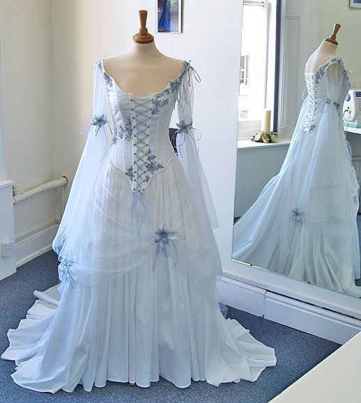 medieval mother of the bride dresses