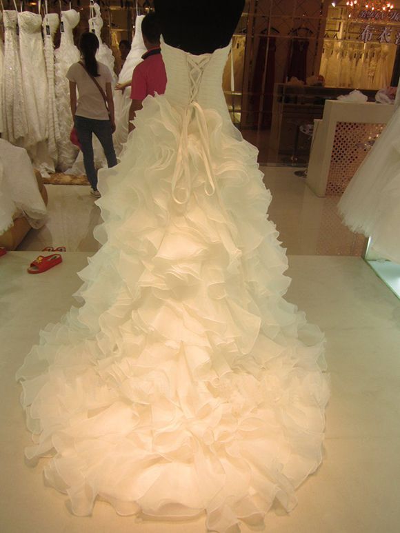 Real Image Cascading Ruffles Bondage Wedding Dresses Sexy Backless