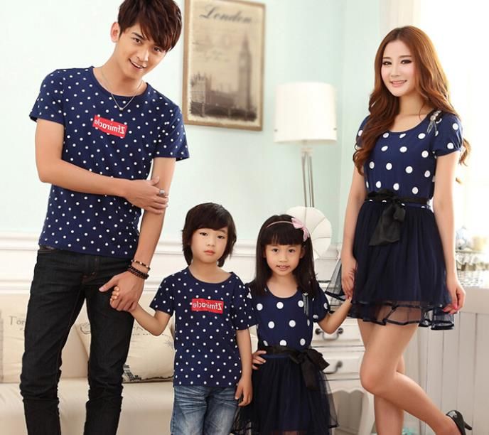Family dress & T-shirts clothes for mother and daughter clothes for father and son fashion dress Family dress & T-shirts clothes for mother and daughter clothes for father and son fashion dress