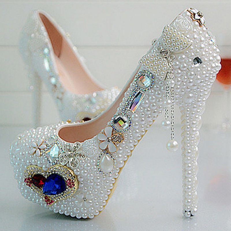 New Fashion Bride Shoes Beautiful Vogue Crystals And Pearl High