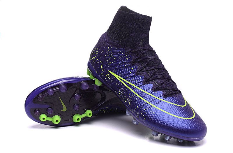 nike soccer boots