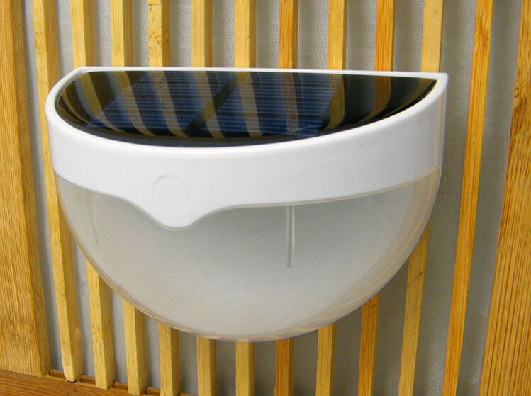 2020 Waterproof 6 Led Solar Lamp Outdoor Garden Decoration Lamp Outdoor Garden Decoration Solar