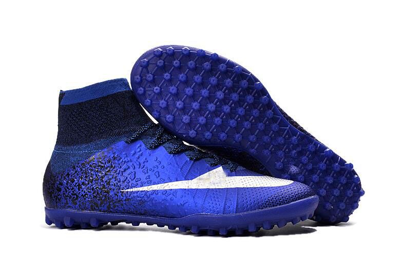 cr7 indoor soccer boots