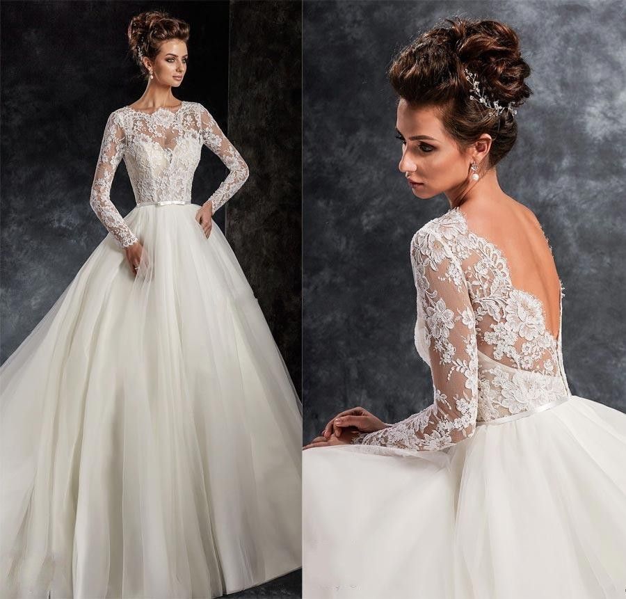 sweetheart neckline wedding dress with lace sleeves