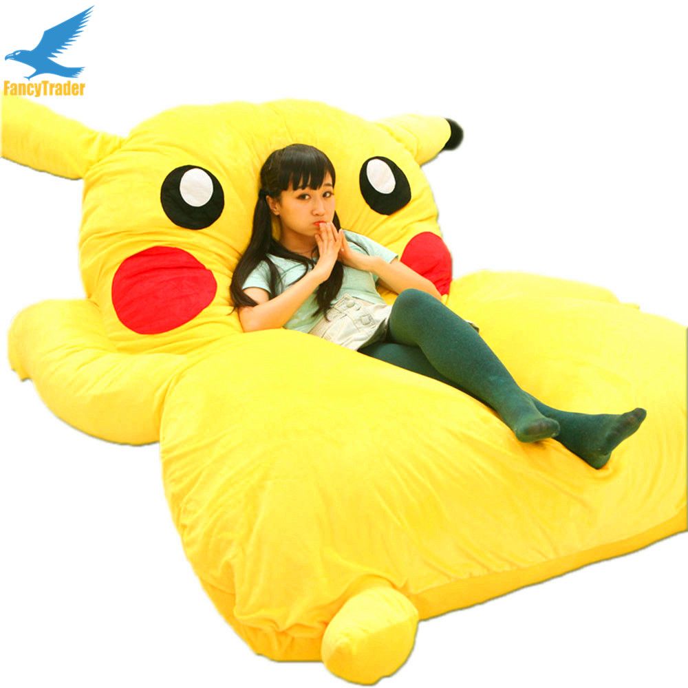 pikachu peluche gigante