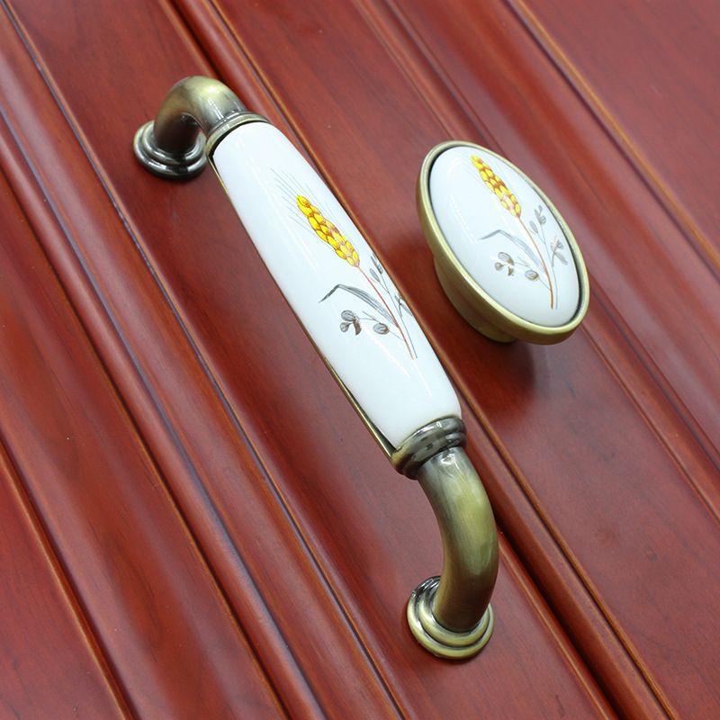 2020 Ancient Wheat Vintage Solid Ceramic Single Door Pull