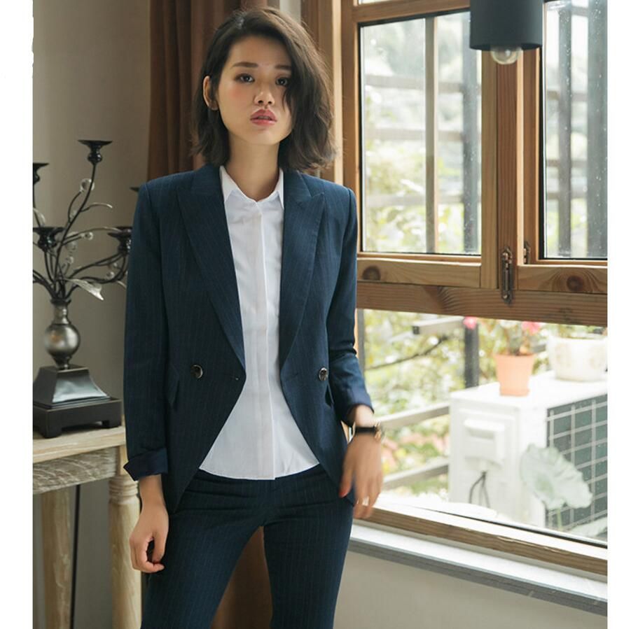 best interview outfit female 2018