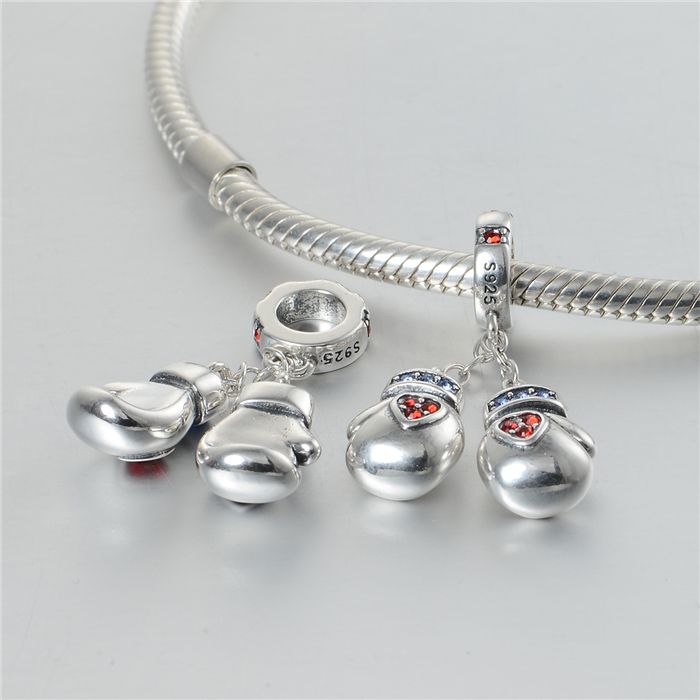 charm pandora guanti charm pandora guanti
