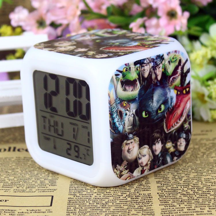 Cómo a su dragón Reloj despertador LED Touch Color Cambiar Luz Digital Reloj Cartoon