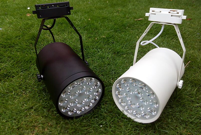 Tienda de 18W Focos LED 110V 220V Carril de riel Iluminación de techo Bombilla