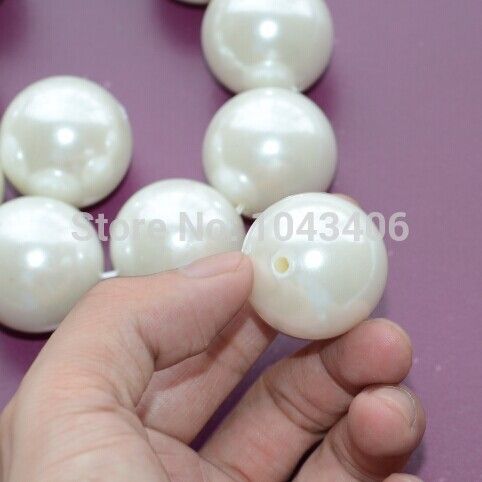 2019 Wholesale Big Size 30mm Pearl Beads With 2 Holes Sew On Fake