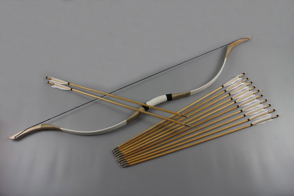bow and arrow set