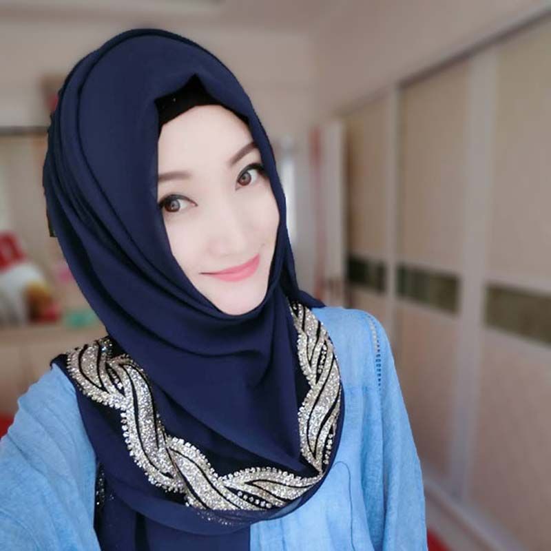 islamic women's head scarf