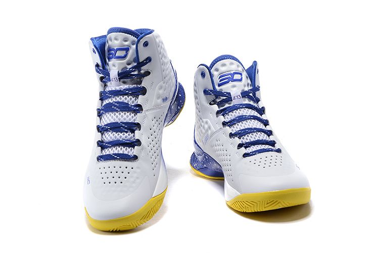 blue and yellow stephen curry shoes